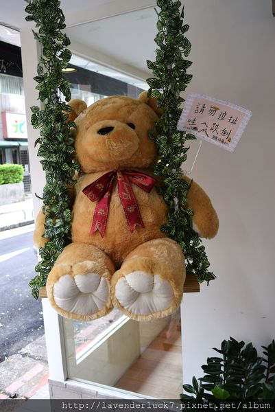 小熊義廚房：♥信義安和小熊義廚房--大分量牛排麵!