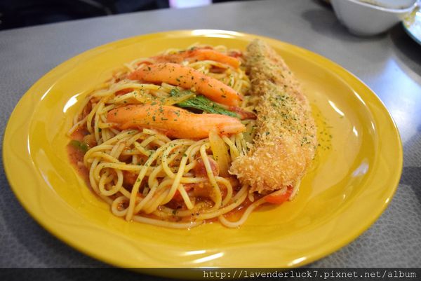 小熊義廚房：♥信義安和小熊義廚房--大分量牛排麵!