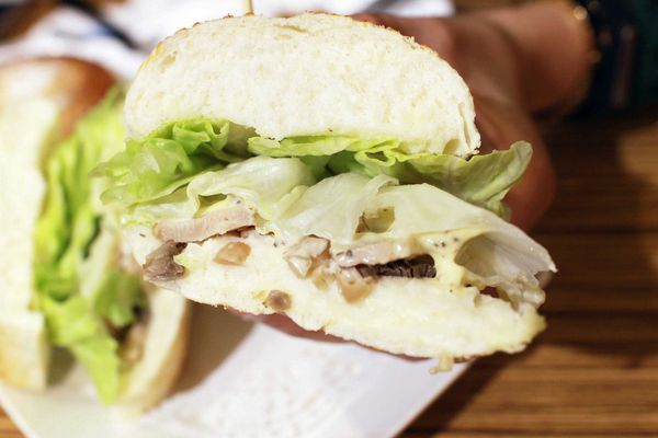 【台北】oven coffee光復店-美味的鬆餅、早餐