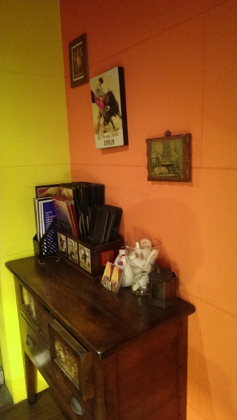 巴塞隆納西班牙餐廳Barcelona Tapas Bar&Restaurant:臨時插花的行程~巴塞隆納西班牙餐廳