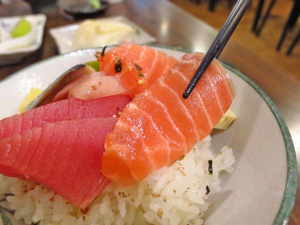 【台北】毅壽司平價日式料理-信義區也能吃到120元生魚片丼飯