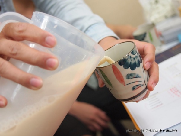 禪茶(逢甲店)：【食記】台中Zen Tea 禪茶逢甲店專訪@西屯逢甲夜市 : 成本不妥協,用心選料做好茶