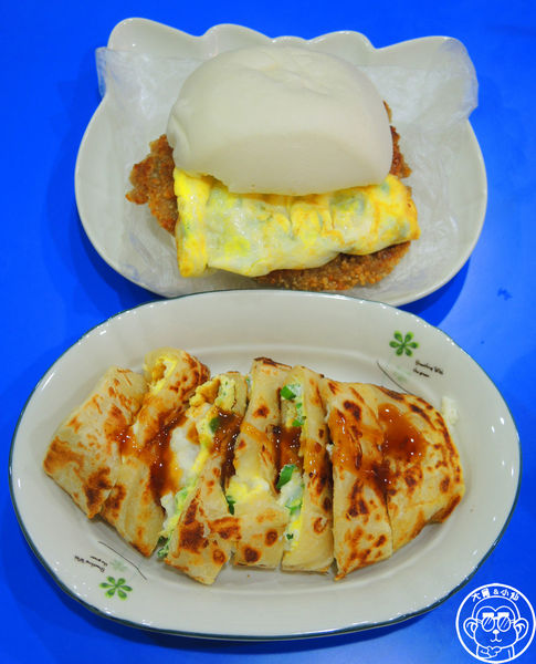 2個蛋早餐：呷飽祙【新北板橋･2個蛋早餐】有厚度的手工蛋餅