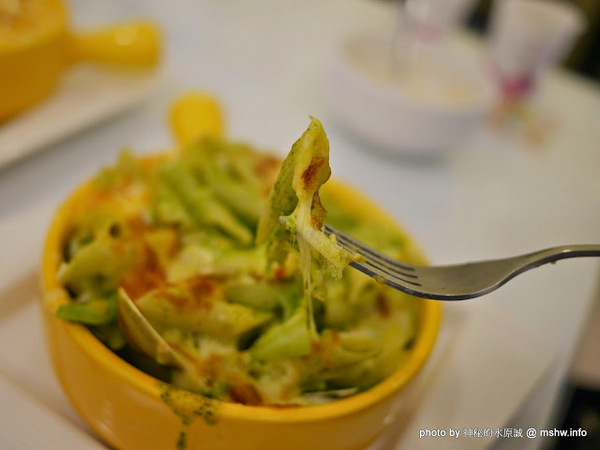 喵匠義式麵坊：【食記】台中喵匠義式麵坊@沙鹿捷運BRT靜宜大學 : 不只是可愛! 給你暖暖幸福的平價美味義式料理