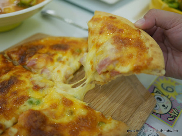 喵匠義式麵坊：【食記】台中喵匠義式麵坊@沙鹿捷運BRT靜宜大學 : 不只是可愛! 給你暖暖幸福的平價美味義式料理