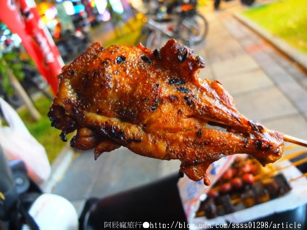 林師傅烤肉:【美食特搜。屏東市】林師傅烤肉滷味。屏東宵夜 在地人與學生喜愛的深夜美食