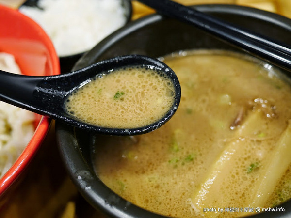 富士山55沾麵：【食記】台中つけめん・ラーメン フジヤマ55 Fujiyama GoGo 富士山55元祖沾麵本家@西屯中科水世界 : 日本關西No.1的QQ拉麵,一種價格雙重享受