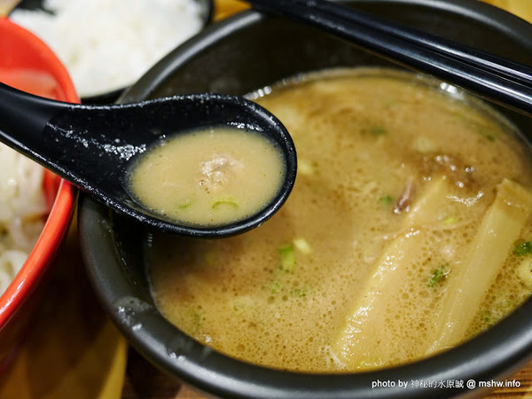 富士山55沾麵：【食記】台中つけめん・ラーメン フジヤマ55 Fujiyama GoGo 富士山55元祖沾麵本家@西屯中科水世界 : 日本關西No.1的QQ拉麵,一種價格雙重享受