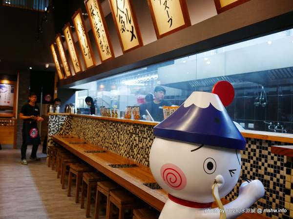 富士山55沾麵：【食記】台中つけめん・ラーメン フジヤマ55 Fujiyama GoGo 富士山55元祖沾麵本家@西屯中科水世界 : 日本關西No.1的QQ拉麵,一種價格雙重享受