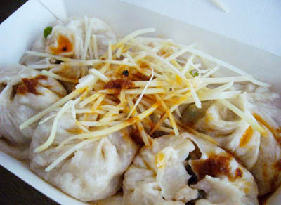 1321450920-2499351751