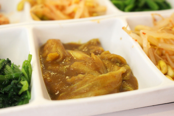 誠實泡菜：逢甲夜市新韓式料理~誠實泡菜~