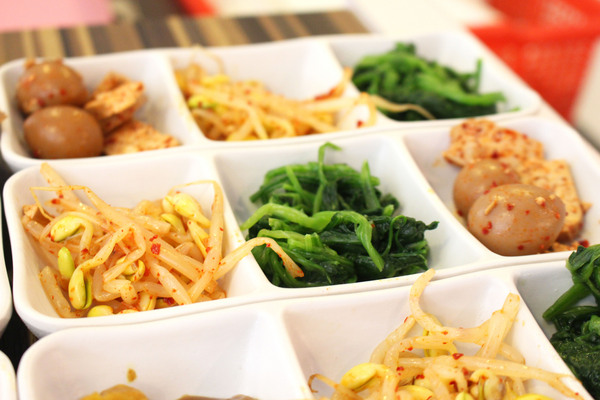 誠實泡菜：逢甲夜市新韓式料理~誠實泡菜~