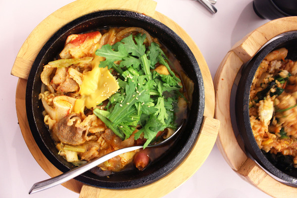 誠實泡菜：逢甲夜市新韓式料理~誠實泡菜~