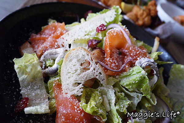 ALLEZ BISTRO 來酒館:◆台北美食。捷運小巨蛋站【ALLEZ BISTRO來酒館】用美味的食物為您加油、打氣!