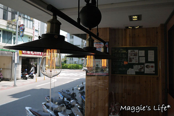 ALLEZ BISTRO 來酒館:◆台北美食。捷運小巨蛋站【ALLEZ BISTRO來酒館】用美味的食物為您加油、打氣!