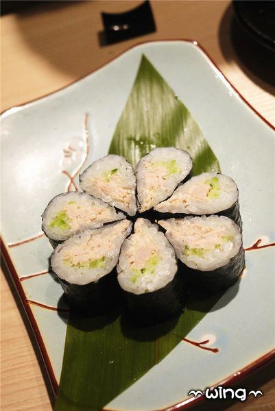 天八日式居酒屋(忠孝店)：［台北東區］食材鮮美日式料理。【天八日式居酒屋-忠孝店】生魚片/握壽司/韓式炸雞/牛小排體驗(捷運忠孝敦化站美食餐廳)