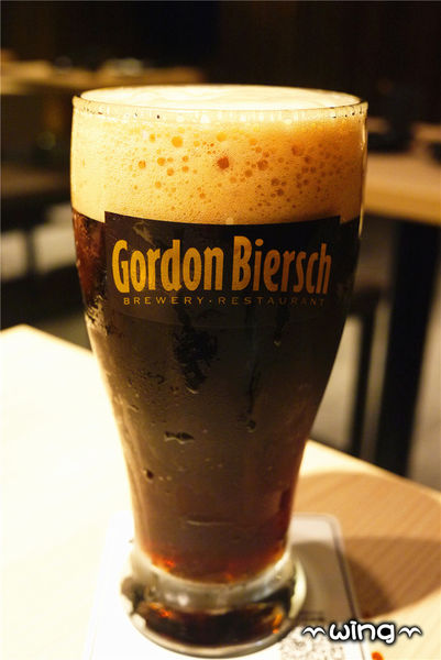 天八日式居酒屋(忠孝店)：［台北東區］食材鮮美日式料理。【天八日式居酒屋-忠孝店】生魚片/握壽司/韓式炸雞/牛小排體驗(捷運忠孝敦化站美食餐廳)