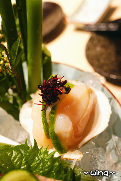 天八日式居酒屋(忠孝店)：［台北東區］食材鮮美日式料理。【天八日式居酒屋-忠孝店】生魚片/握壽司/韓式炸雞/牛小排體驗(捷運忠孝敦化站美食餐廳)