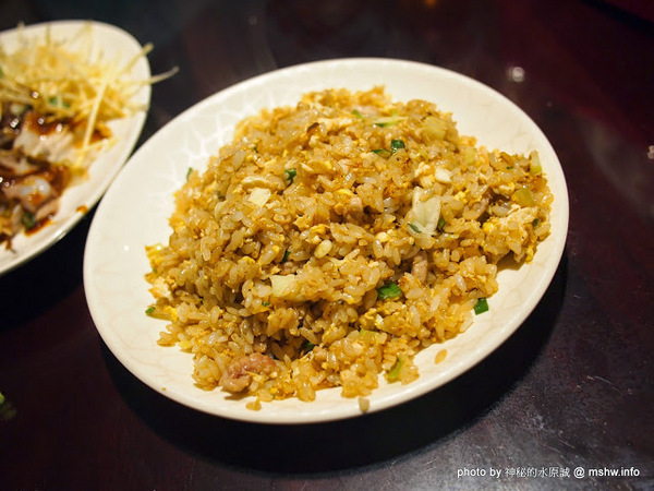 順欣鮮味料理:【食記】台中順欣鮮味料理-生蚵.海鮮.熱炒@西區模範市場捷運BRT中正國小 : 模範市場邊的好吃現炒?Orz