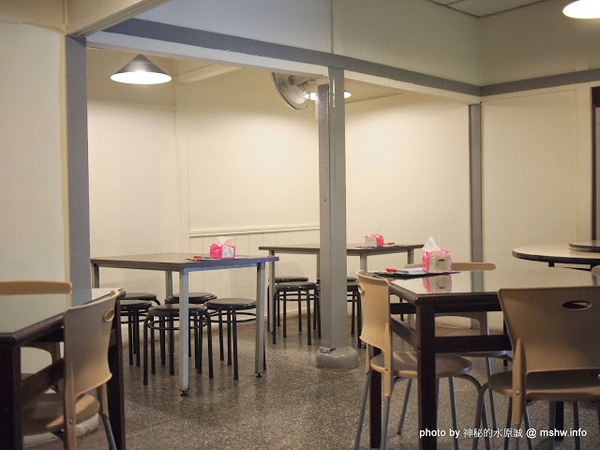 順欣鮮味料理:【食記】台中順欣鮮味料理-生蚵.海鮮.熱炒@西區模範市場捷運BRT中正國小 : 模範市場邊的好吃現炒?Orz