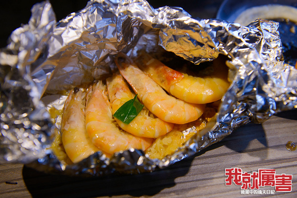 我!就厲害(西門店)：【口碑券|我!就厲害 西門店】店如其名 海鮮鮮度一級棒 鮮蝦吃翻天&啤酒喝通海之 老闆這樣賣真的沒關係嗎