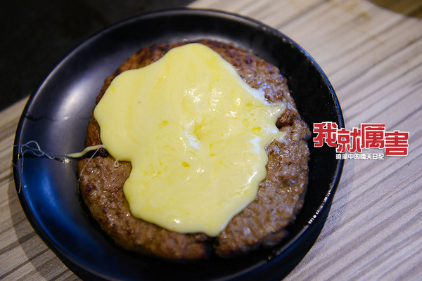 我!就厲害(西門店)：【口碑券|我!就厲害 西門店】店如其名 海鮮鮮度一級棒 鮮蝦吃翻天&啤酒喝通海之 老闆這樣賣真的沒關係嗎