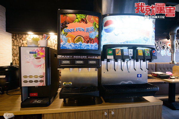 我!就厲害(西門店)：【口碑券|我!就厲害 西門店】店如其名 海鮮鮮度一級棒 鮮蝦吃翻天&啤酒喝通海之 老闆這樣賣真的沒關係嗎