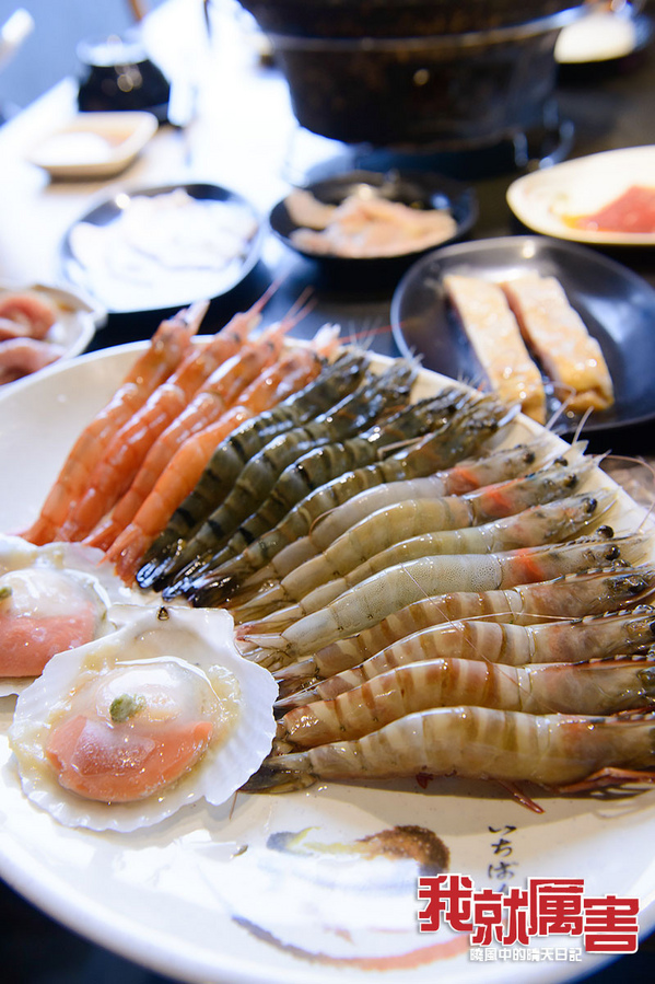 我!就厲害(西門店)：【口碑券|我!就厲害 西門店】店如其名 海鮮鮮度一級棒 鮮蝦吃翻天&啤酒喝通海之 老闆這樣賣真的沒關係嗎