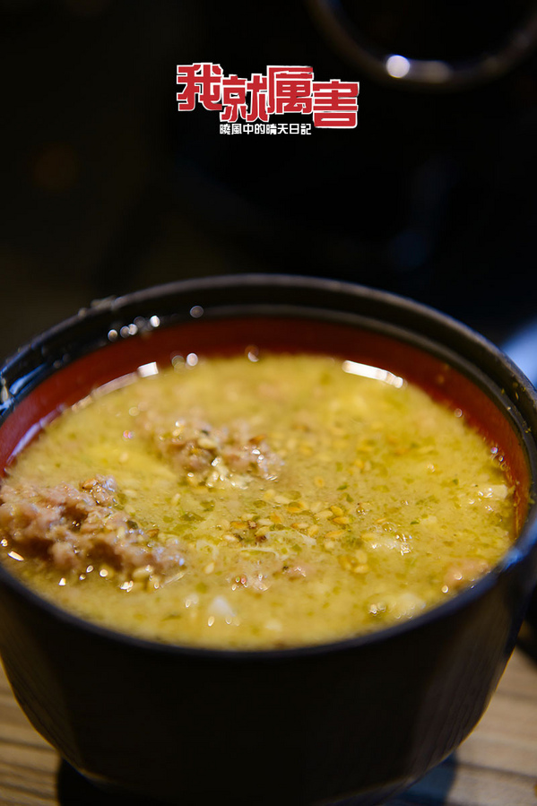 我!就厲害(西門店)：【口碑券|我!就厲害 西門店】店如其名 海鮮鮮度一級棒 鮮蝦吃翻天&啤酒喝通海之 老闆這樣賣真的沒關係嗎