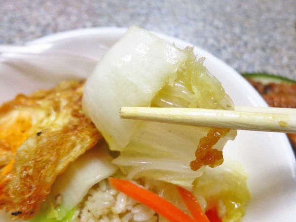 【台北美食】赤峰街無名排骨飯-低調沒有招牌的排骨飯