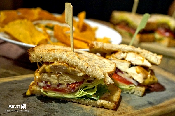 BING 繽：【信義區美式/市府站/統一時代 推薦】釋放壓力吃吃喝喝好去處！ ✿✿ BING 繽 ✿✿ (完整菜單酒單)