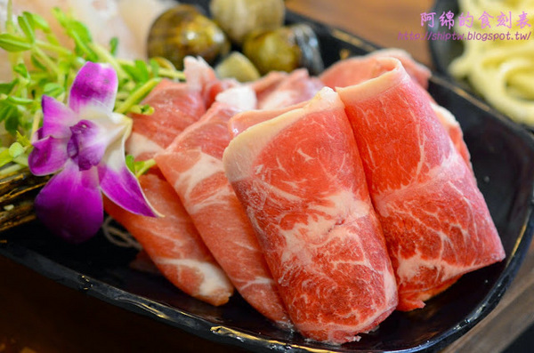 Go鱻 海鮮涮涮鍋：桃園市八德區 [GO鱻海鮮涮涮鍋] 夠鮮!!!海魚煲湯當火鍋湯底