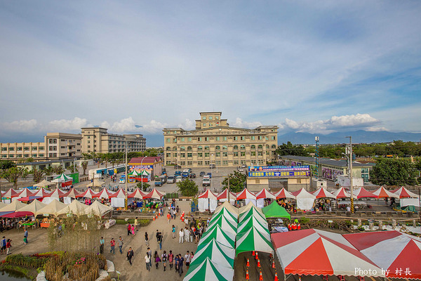 LINE FRIENDS彩繪稻田:【遊記】{屏東。南州}「全球首發 LINE FRIENDS彩繪稻田」就在2015屏東國際彩稻藝術節