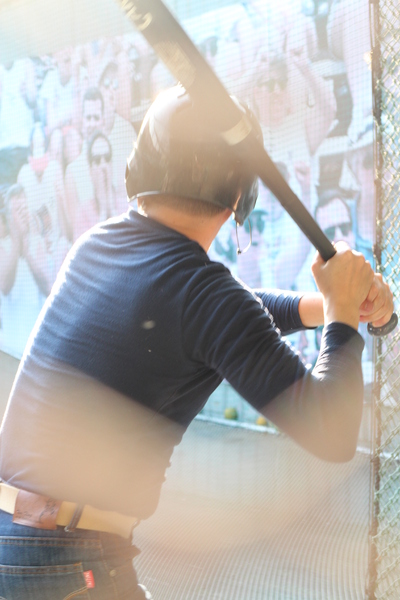 全球附合式運動休閒館:中和『全球複合式運動休閒館』釣蝦/保齡球館/棒壘球/撞球/飛鏢