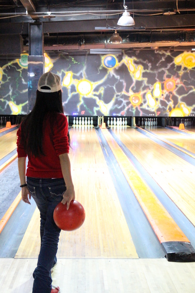 全球附合式運動休閒館:中和『全球複合式運動休閒館』釣蝦/保齡球館/棒壘球/撞球/飛鏢