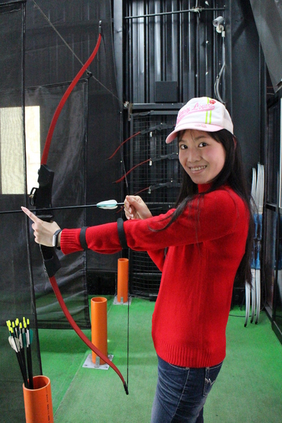 全球附合式運動休閒館:中和『全球複合式運動休閒館』釣蝦/保齡球館/棒壘球/撞球/飛鏢