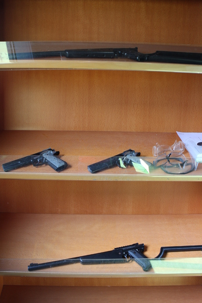 全球附合式運動休閒館:中和『全球複合式運動休閒館』釣蝦/保齡球館/棒壘球/撞球/飛鏢