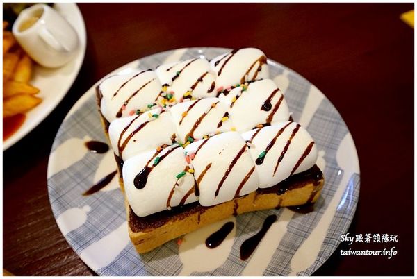 DeMo House:Big起司牛肉堡【Demo house早午餐】