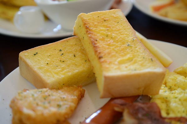 DeMo House：桃園市桃園區 [DeMo House] 走吧!河濱公園散步完後一起享受美味早午餐