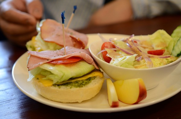 DeMo House：桃園市桃園區 [DeMo House] 走吧!河濱公園散步完後一起享受美味早午餐