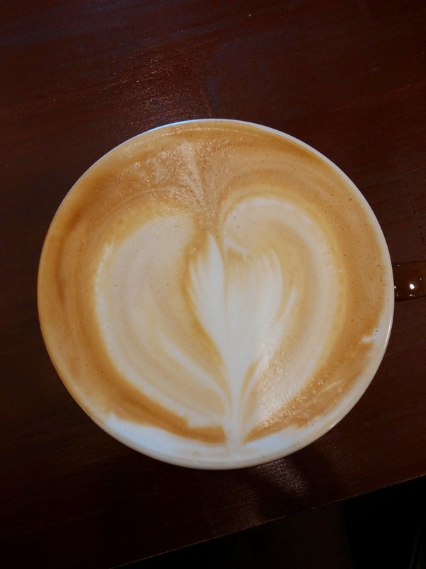 DeMo House：桃園市桃園區 [DeMo House] 走吧!河濱公園散步完後一起享受美味早午餐