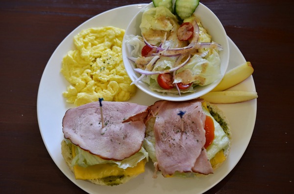 DeMo House：桃園市桃園區 [DeMo House] 走吧!河濱公園散步完後一起享受美味早午餐