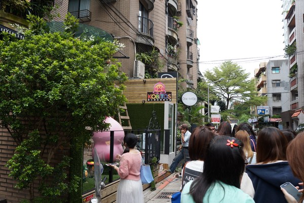 醜比頭的祕密花園：醜比頭的祕密花園♥ Kobitos♥ 主題餐廳 ♥ 必拍景點