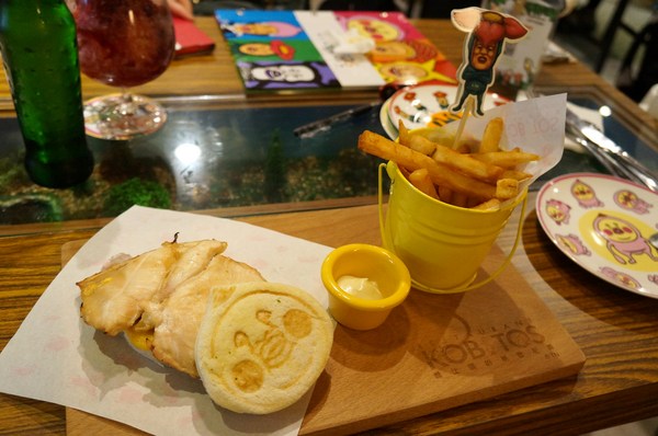 醜比頭的祕密花園：醜比頭的祕密花園♥ Kobitos♥ 主題餐廳 ♥ 必拍景點