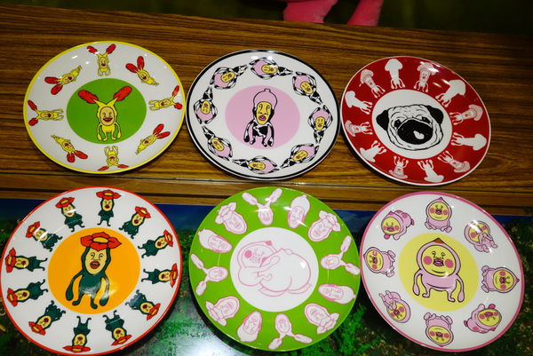 醜比頭的祕密花園:醜比頭的秘密花園輕食咖啡 - 捷運忠孝敦化站