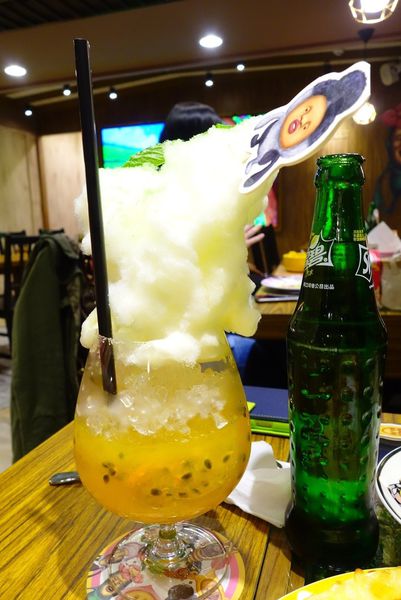 醜比頭的祕密花園:醜比頭的秘密花園輕食咖啡 - 捷運忠孝敦化站