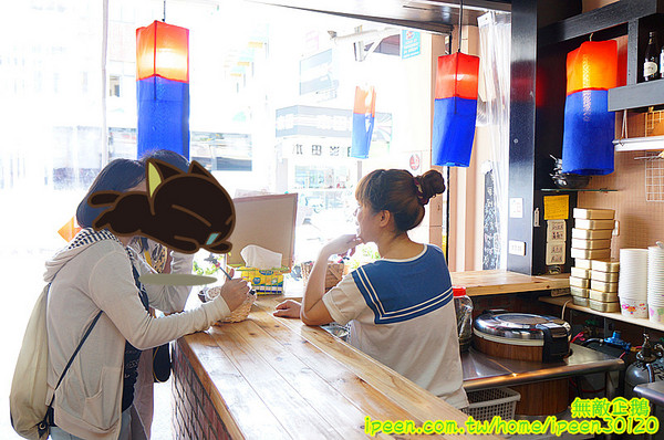 韓湘韓式餐廳(大灣店):【台南-永康區】銅板價x韓國手搖便當!! 大推韓國手搖便當.年糕鍋.辣炒年糕!~《韓湘韓式餐廳》