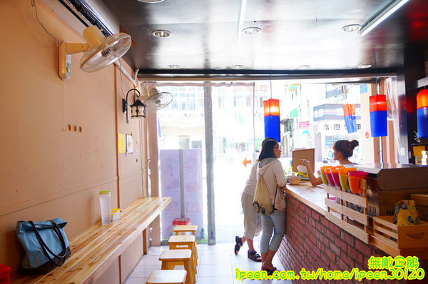 韓湘韓式餐廳(大灣店):【台南-永康區】銅板價x韓國手搖便當!! 大推韓國手搖便當.年糕鍋.辣炒年糕!~《韓湘韓式餐廳》