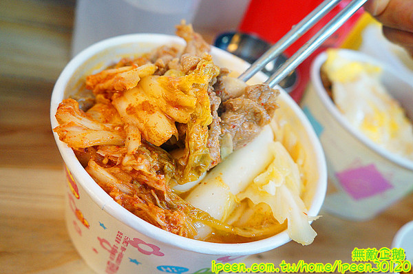 韓湘韓式餐廳(大灣店):【台南-永康區】銅板價x韓國手搖便當!! 大推韓國手搖便當.年糕鍋.辣炒年糕!~《韓湘韓式餐廳》