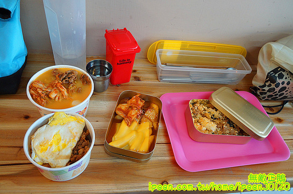 韓湘韓式餐廳(大灣店):【台南-永康區】銅板價x韓國手搖便當!! 大推韓國手搖便當.年糕鍋.辣炒年糕!~《韓湘韓式餐廳》